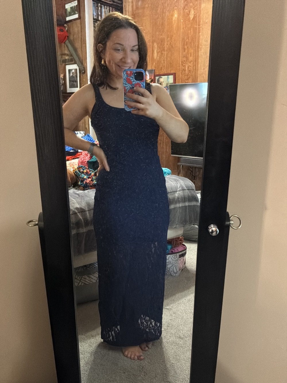 NWT Arie navy lace body con dress